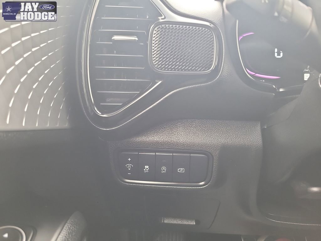 Used 2025 Kia Soul LX w/ LX Technology Package image 21