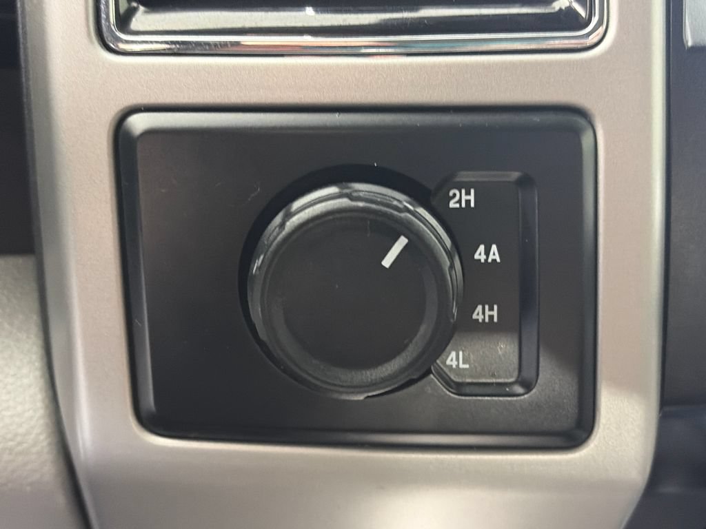 Certified 2019 Ford F150 Lariat AWD/4WD image 23