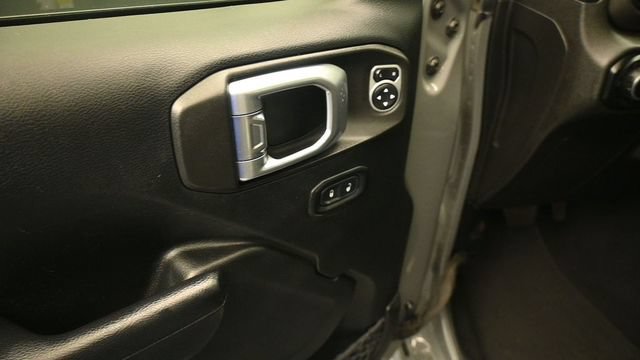 Used 2019 Jeep Wrangler Unlimited Sport S AWD/4WD image 13