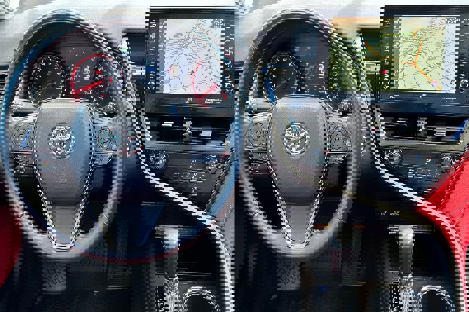 Used 2021 Toyota Camry XSE w/ Navigation Package image 14