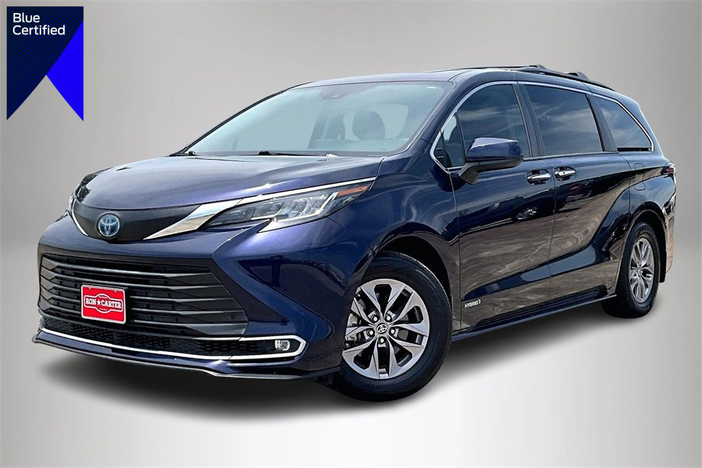 Used 2021 Toyota Sienna XLE