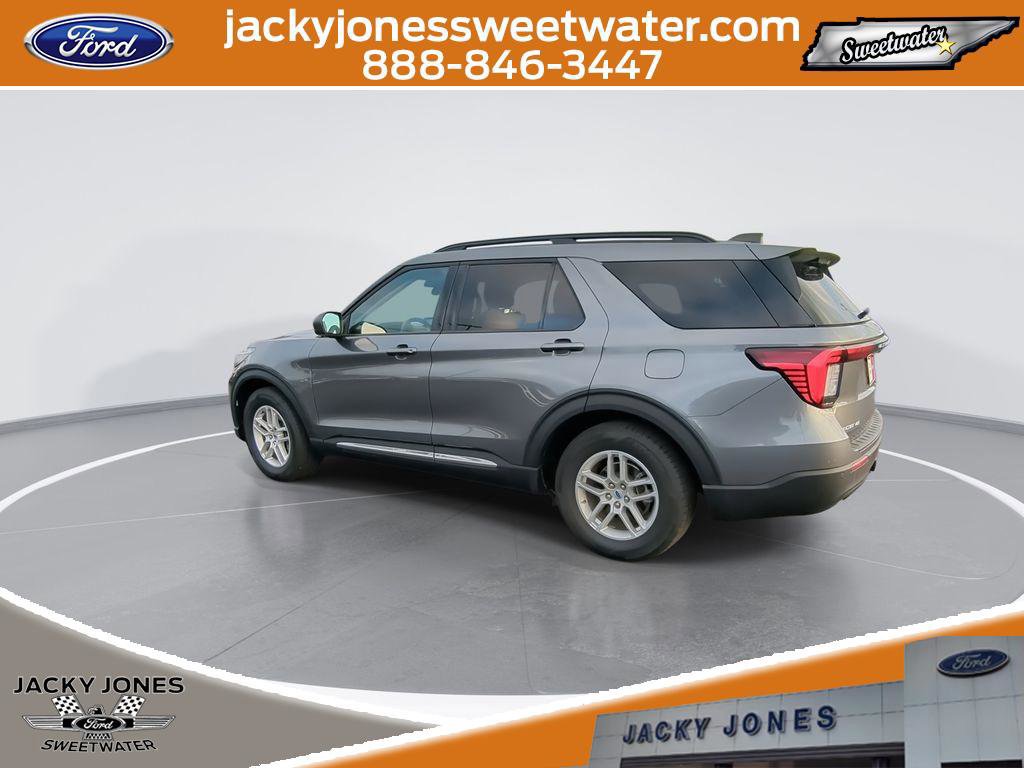 Certified 2025 Ford Explorer Active image 5