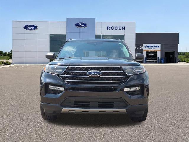 Certified 2023 Ford Explorer XLT w/ Equipment Group 202A AWD/4WD image 8