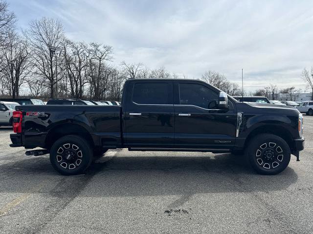 Certified 2023 Ford F250 Platinum w/ FX4 Off-Road Package image 4