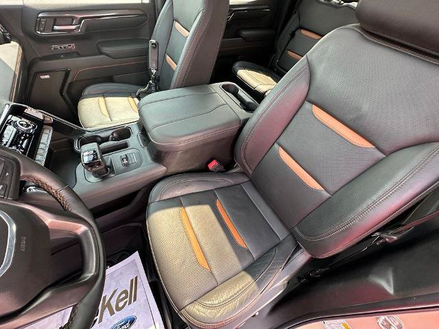 Used 2023 GMC Sierra 1500 AT4 w/ Technology Package AWD/4WD image 15
