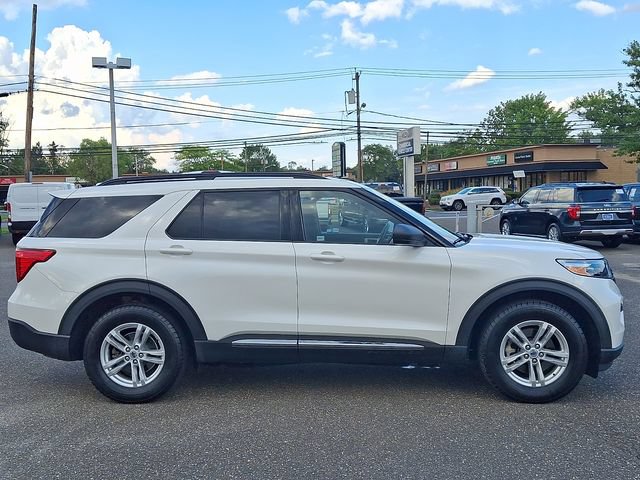 Certified 2020 Ford Explorer XLT w/ Comfort Package AWD/4WD image 7