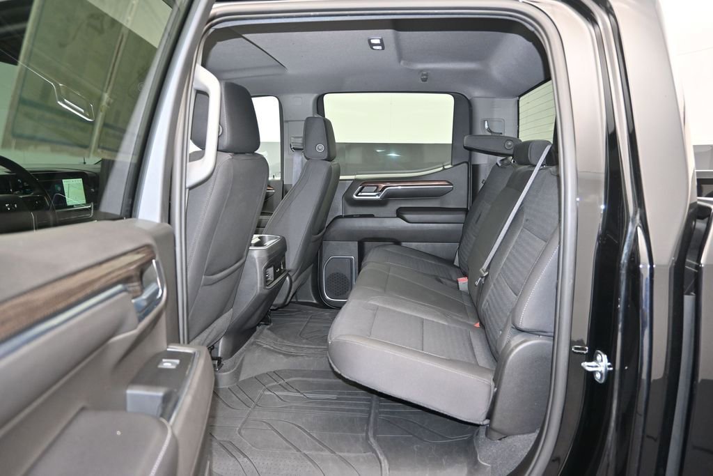 Used 2022 Chevrolet Silverado 1500 LT Trail Boss AWD/4WD image 13