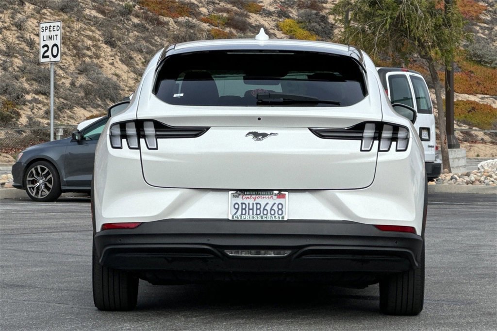 Certified 2022 Ford Mustang Mach-E Select image 4