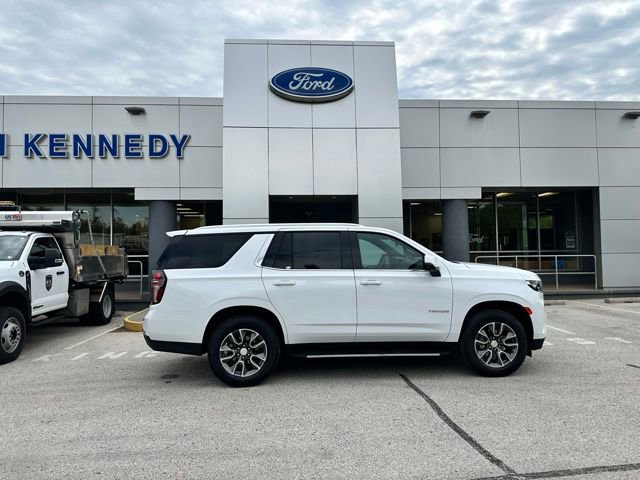 Used 2023 Chevrolet Tahoe LT w/ Luxury Package AWD/4WD image 25