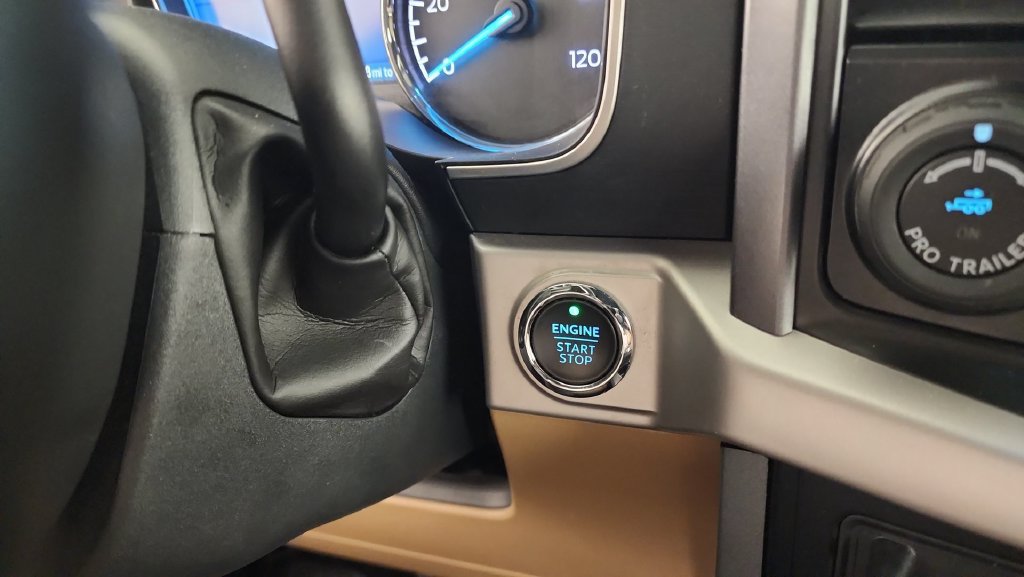 Certified 2023 Ford F150 4x4 SuperCrew image 22