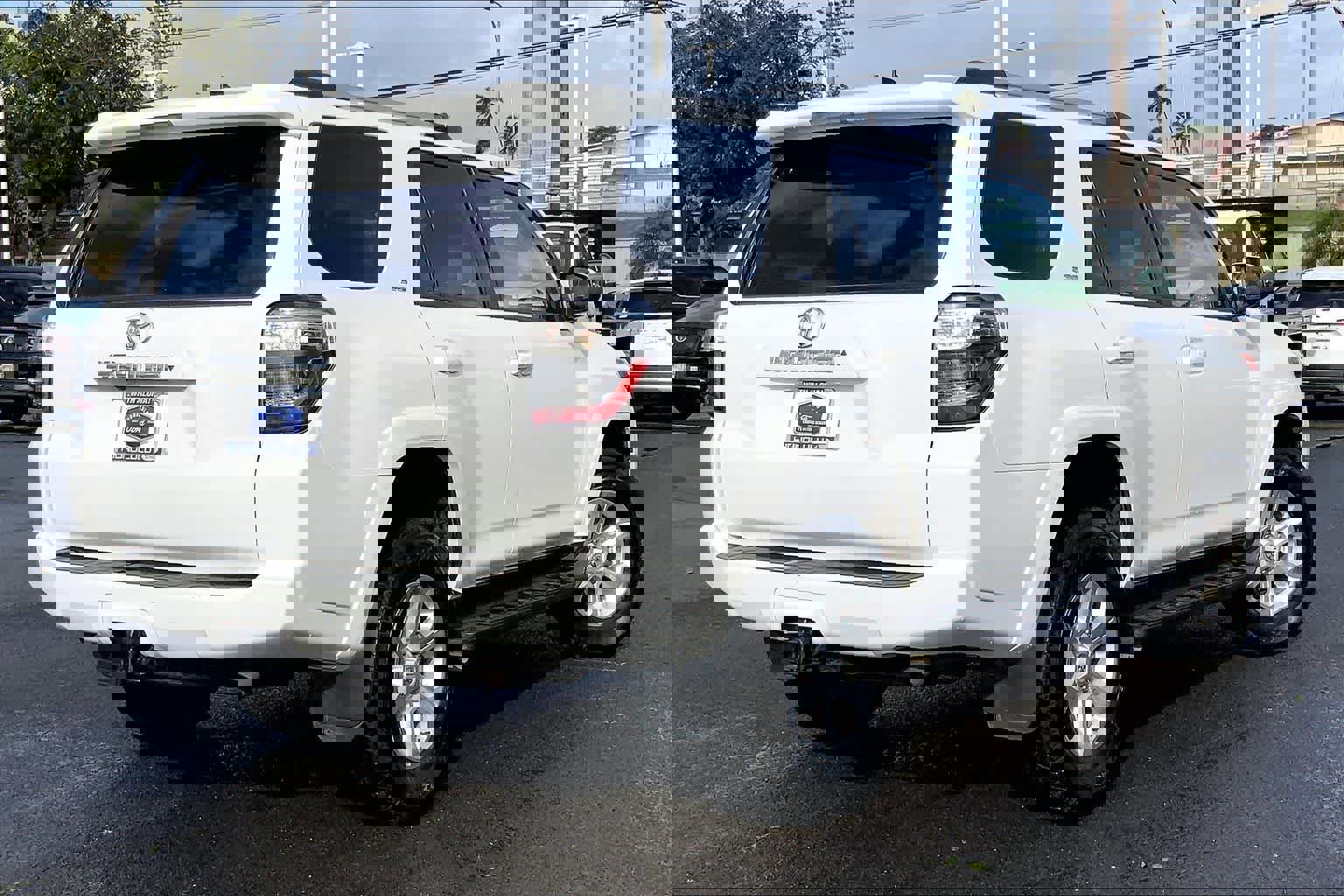 Used 2024 Toyota 4Runner SR5 Premium image 3