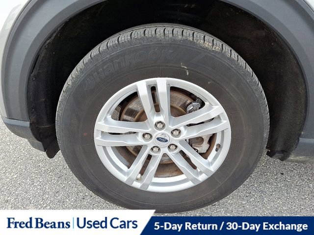 Certified 2023 Ford Explorer XLT w/ Class IV Trailer Tow Package image 30