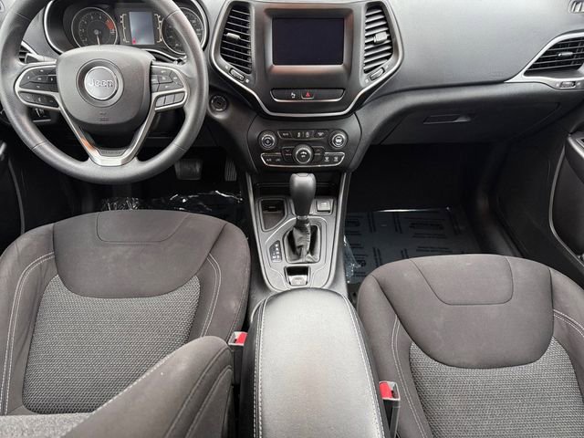 Used 2020 Jeep Cherokee Latitude image 11