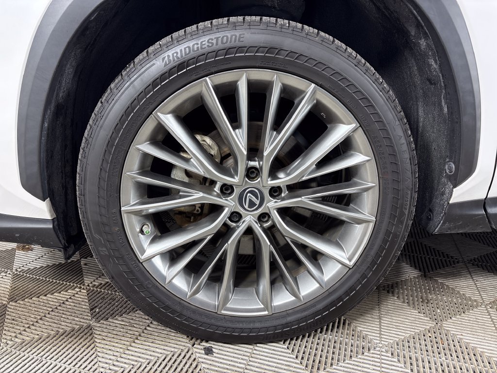 Used 2022 Lexus NX 350h AWD image 12