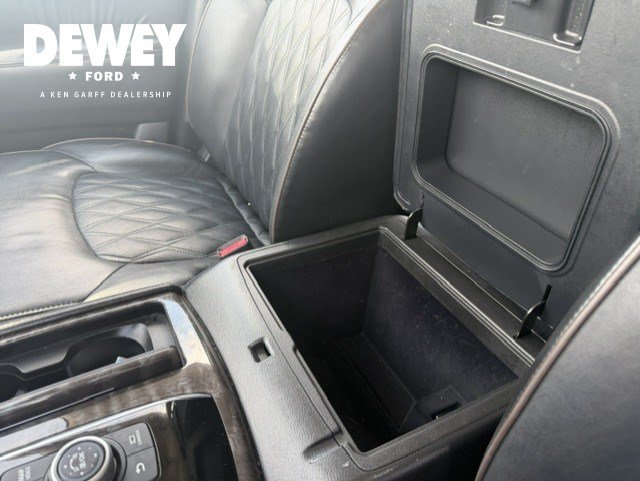 Used 2022 Nissan Armada Platinum w/ Captain's Chairs Package AWD/4WD image 24