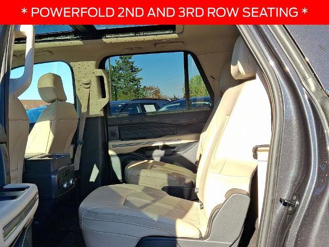 Certified 2022 Ford Expedition Max Platinum image 10