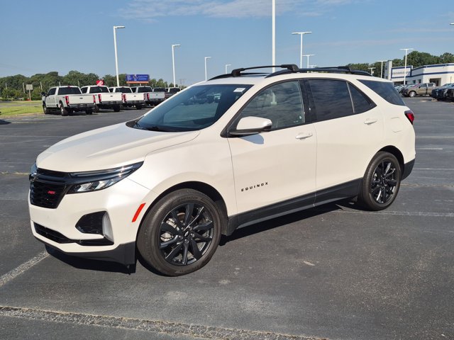 Used 2023 Chevrolet Equinox RS w/ RS Leather Package FWD image 8