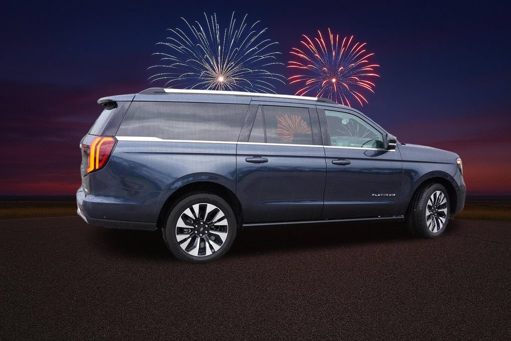 Certified 2025 Ford Expedition Max Platinum w/ Driver's Package AWD/4WD image 4