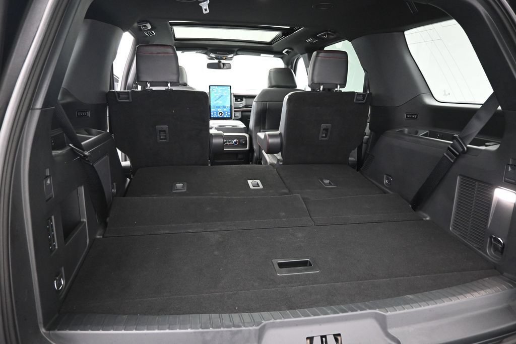 Certified 2023 Ford Expedition Limited AWD/4WD image 10