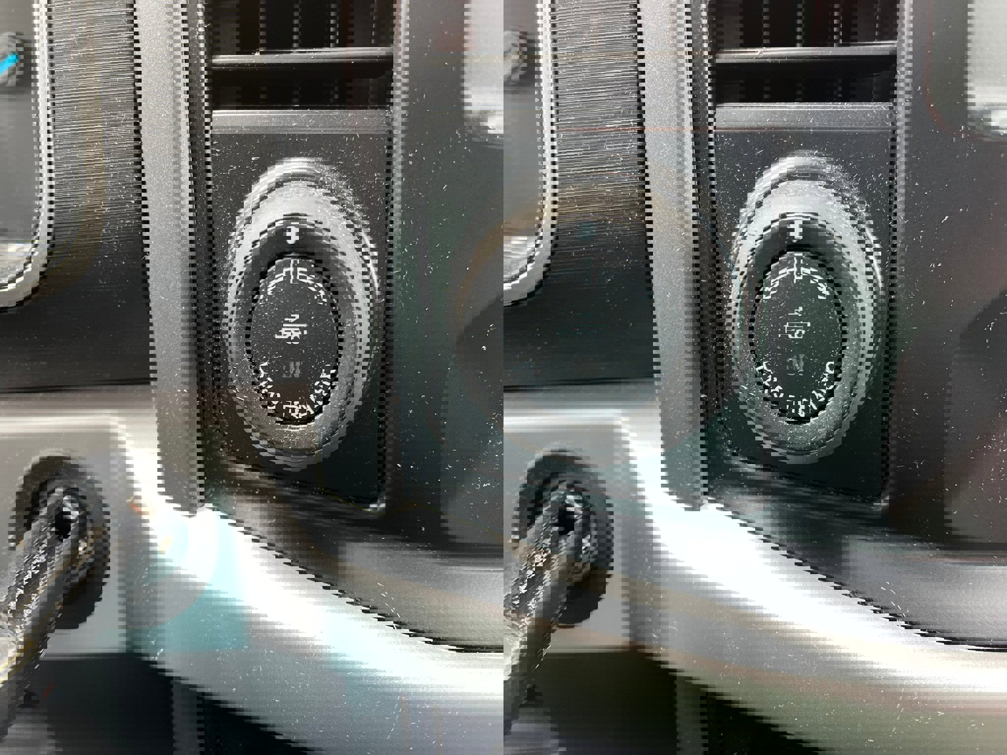 Certified 2022 Ford F150 XLT w/ Equipment Group 301A Mid image 32