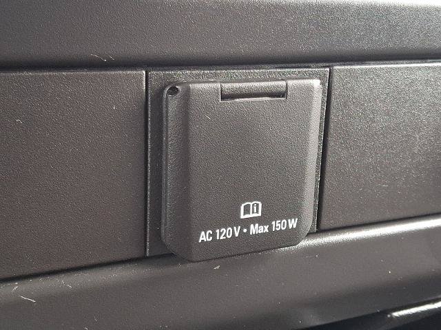 Used 2025 GMC Savana 2500 w/ Driver Convenience Package RWD image 23