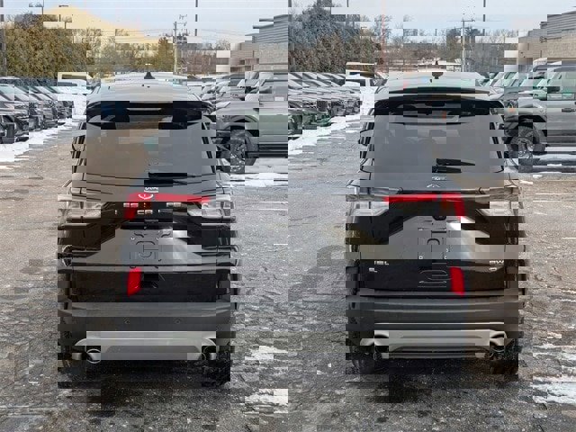 Certified 2021 Ford Escape SEL image 4