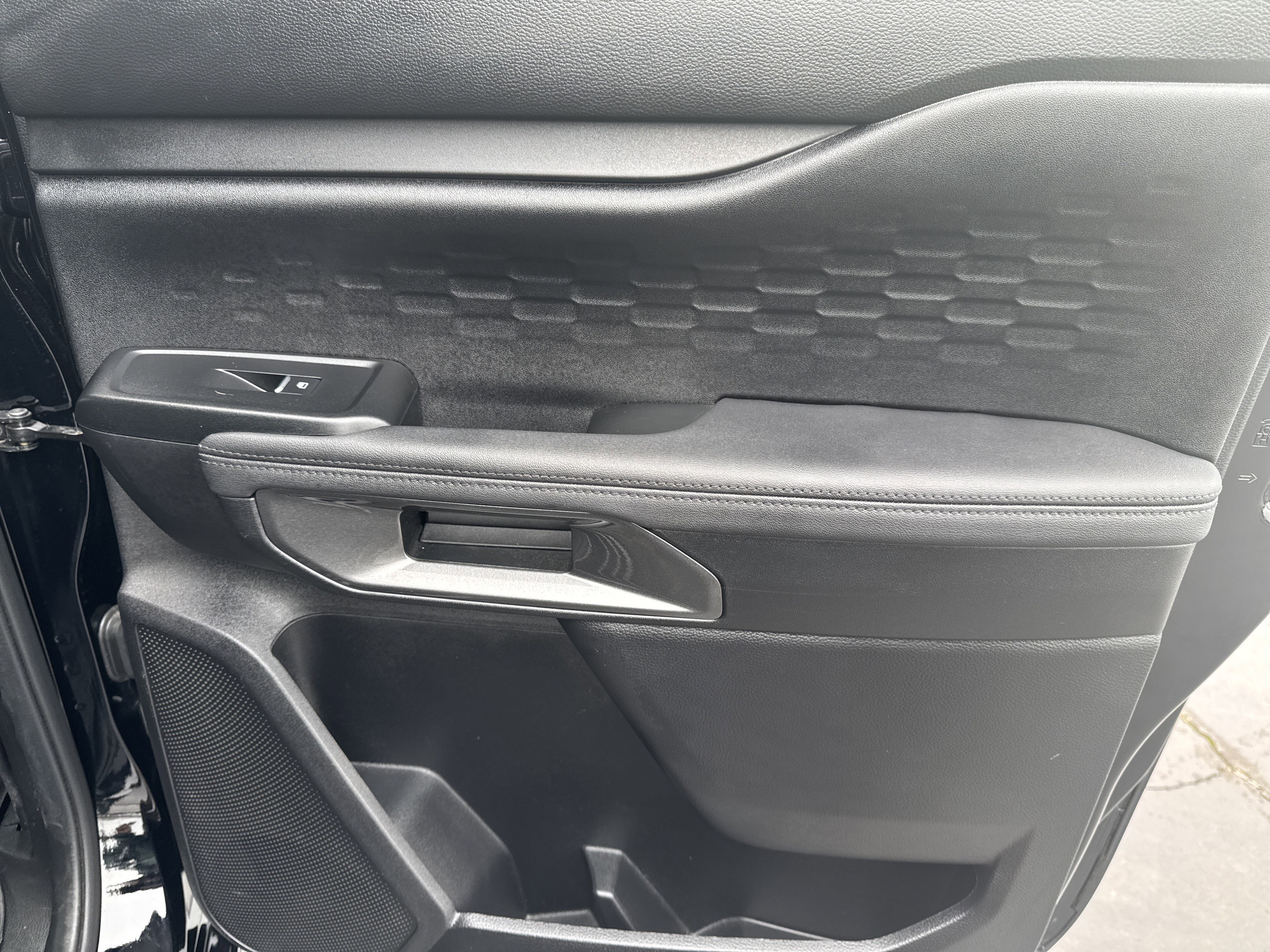 Certified 2025 Ford Ranger XLT w/ Equipment Group 301A High image 16