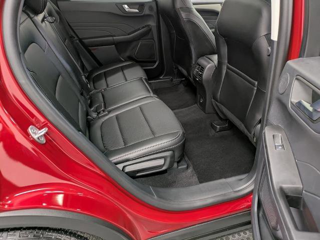 Certified 2022 Ford Escape SEL w/ Technology Package image 26