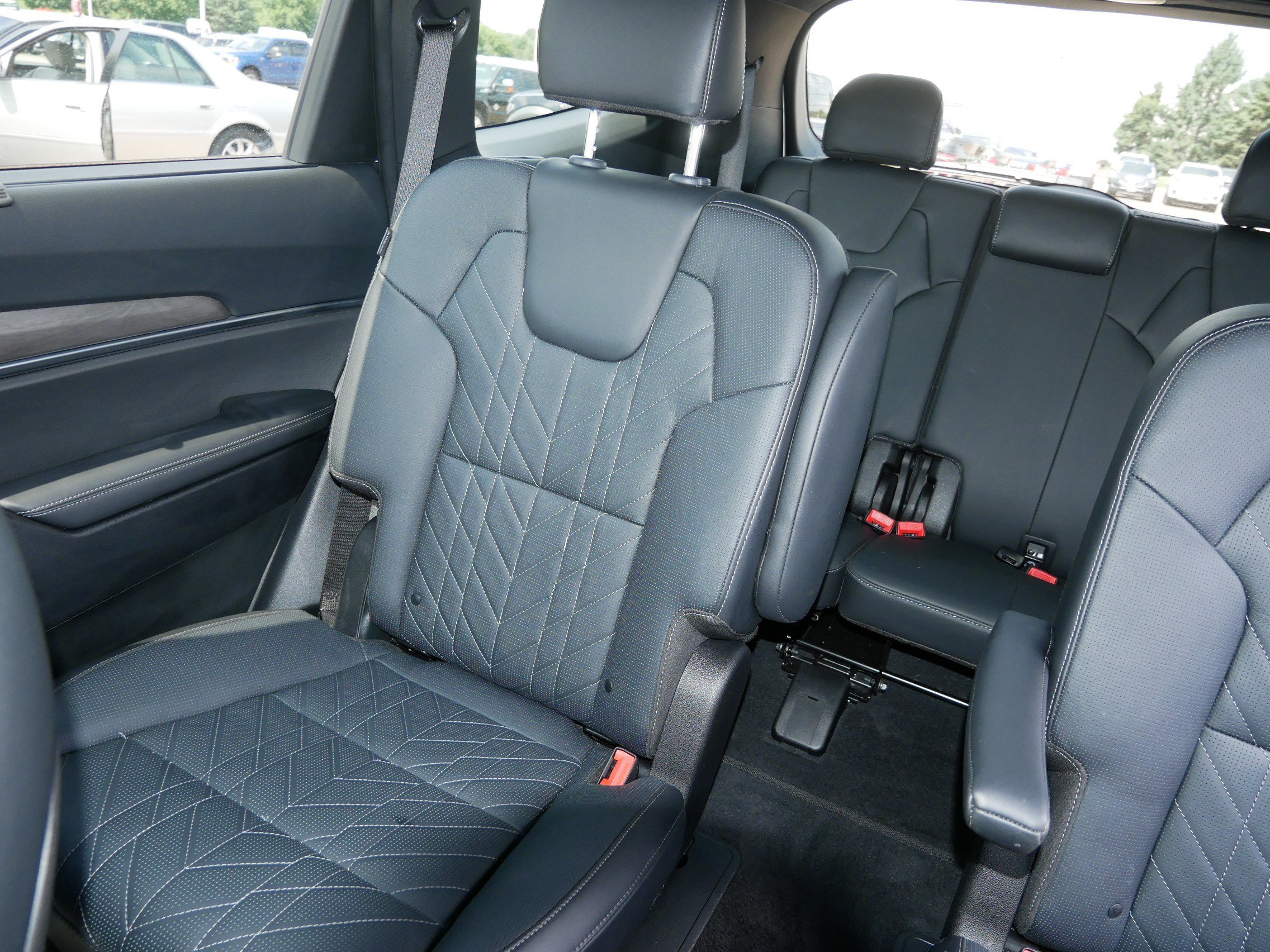 Used 2024 Kia Telluride SX Prestige X-Line AWD/4WD image 12