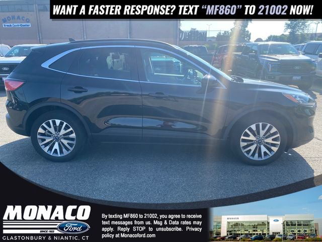 Certified 2022 Ford Escape Titanium w/ Class II Trailer Tow Package AWD/4WD image 9