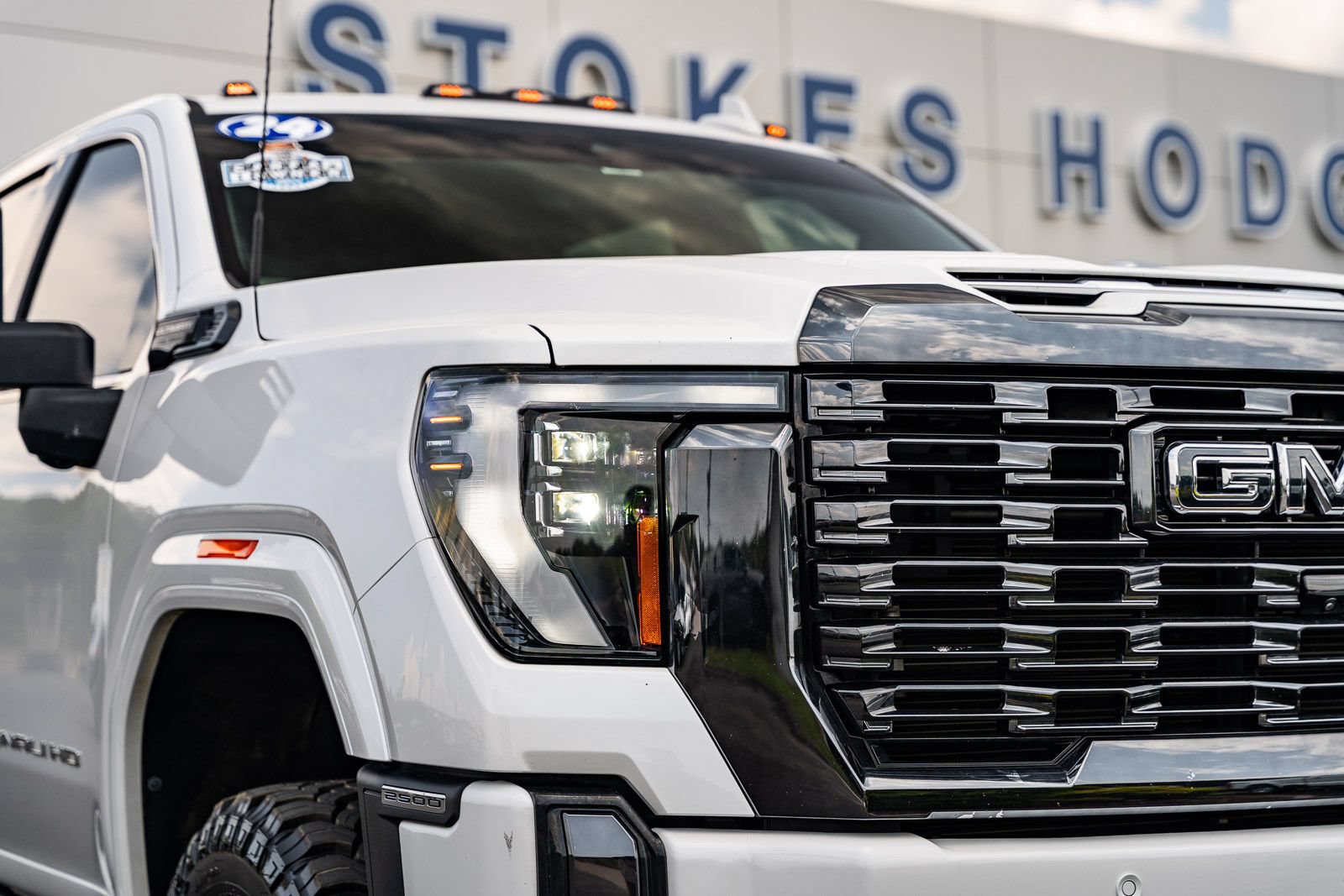 Used 2024 GMC Sierra 2500 Denali Ultimate w/ Max Trailering Package AWD/4WD image 10
