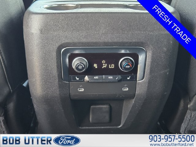 Used 2021 Chevrolet Tahoe Z71 w/ Luxury Package AWD/4WD image 30