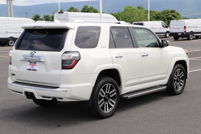 Used 2022 Toyota 4Runner Limited AWD/4WD image 6