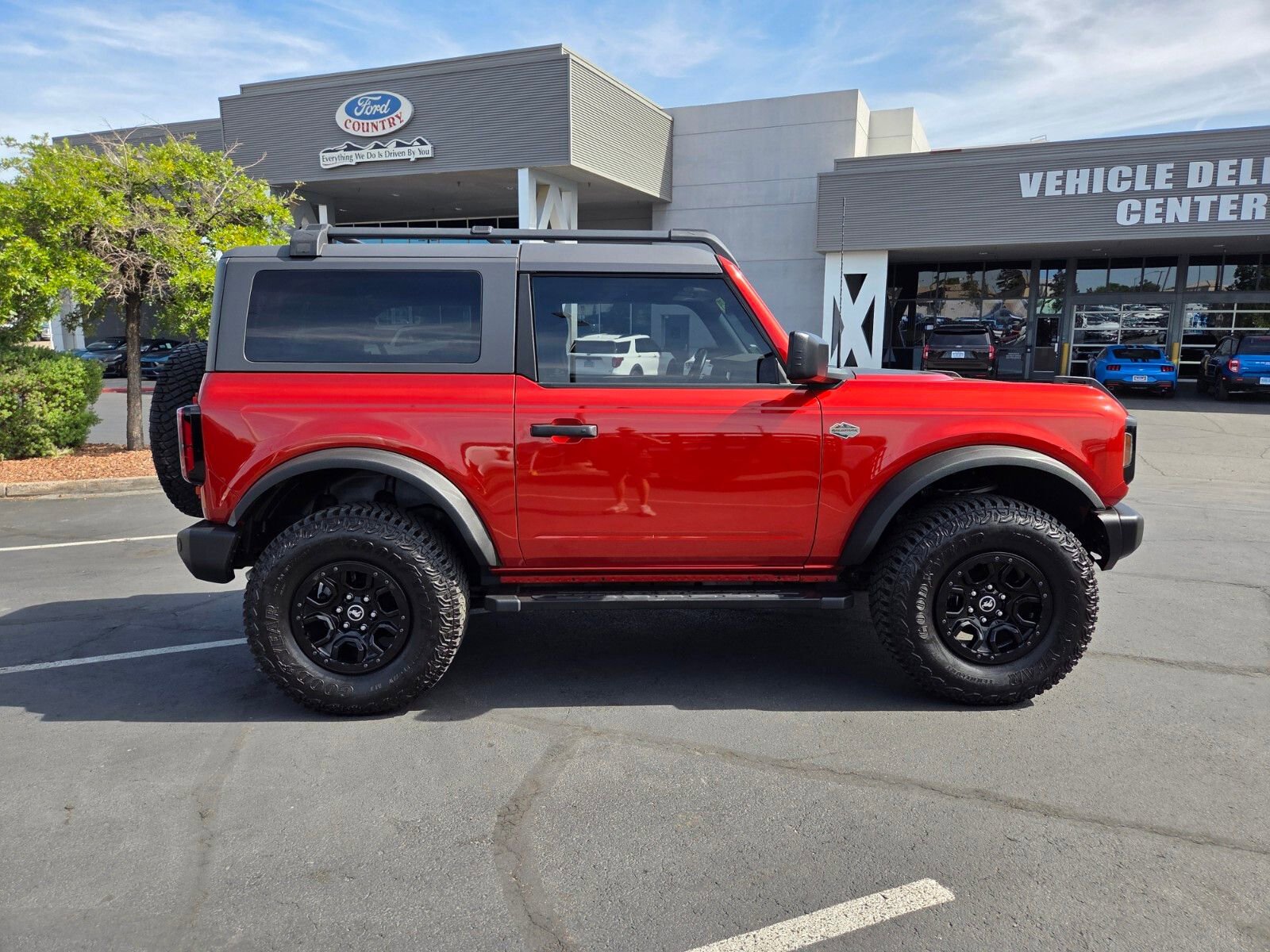 Certified 2023 Ford Bronco Wildtrak AWD/4WD image 7