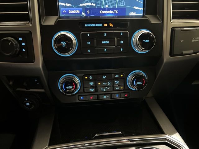 Certified 2021 Ford F250 Platinum w/ FX4 Off-Road Package AWD/4WD image 17