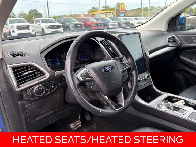 Certified 2024 Ford Edge SEL w/ Convenience Package AWD/4WD image 3