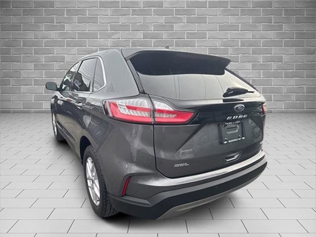 Certified 2022 Ford Edge SEL w/ Convenience Package image 3