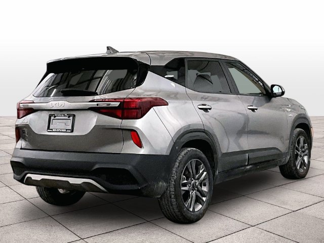 Used 2022 Kia Seltos LX AWD/4WD image 11