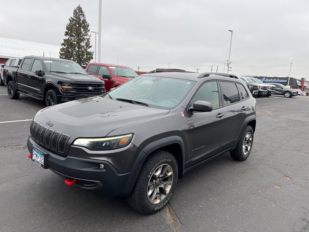 Used 2019 Jeep Cherokee Trailhawk w/ Cold Weather Group image 5