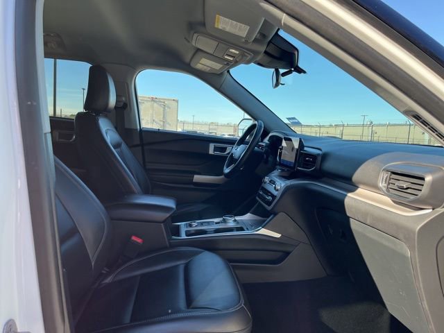 Certified 2023 Ford Explorer XLT w/ Equipment Group 202A image 8