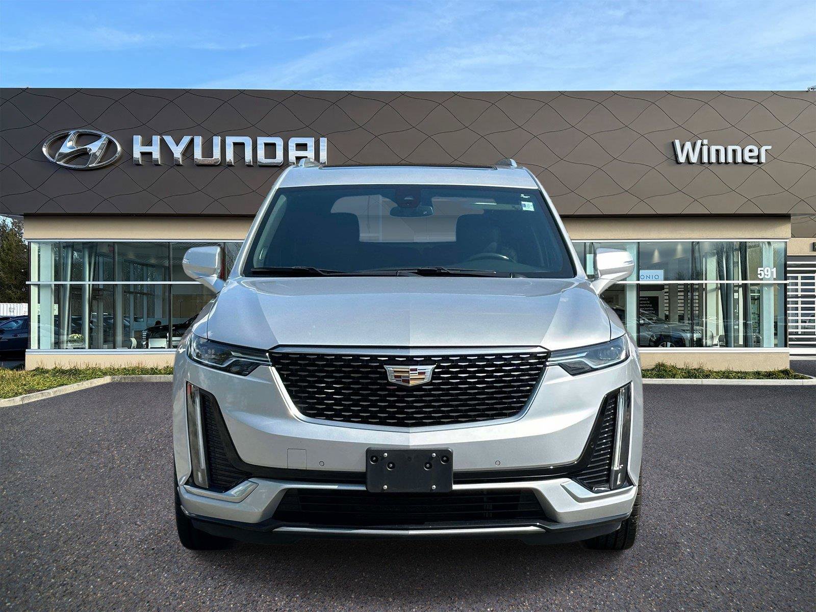 Used 2020 Cadillac XT6 Premium Luxury AWD/4WD image 6