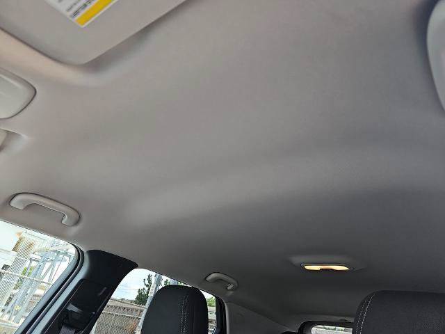 Used 2025 Chevrolet TrailBlazer LT FWD image 28