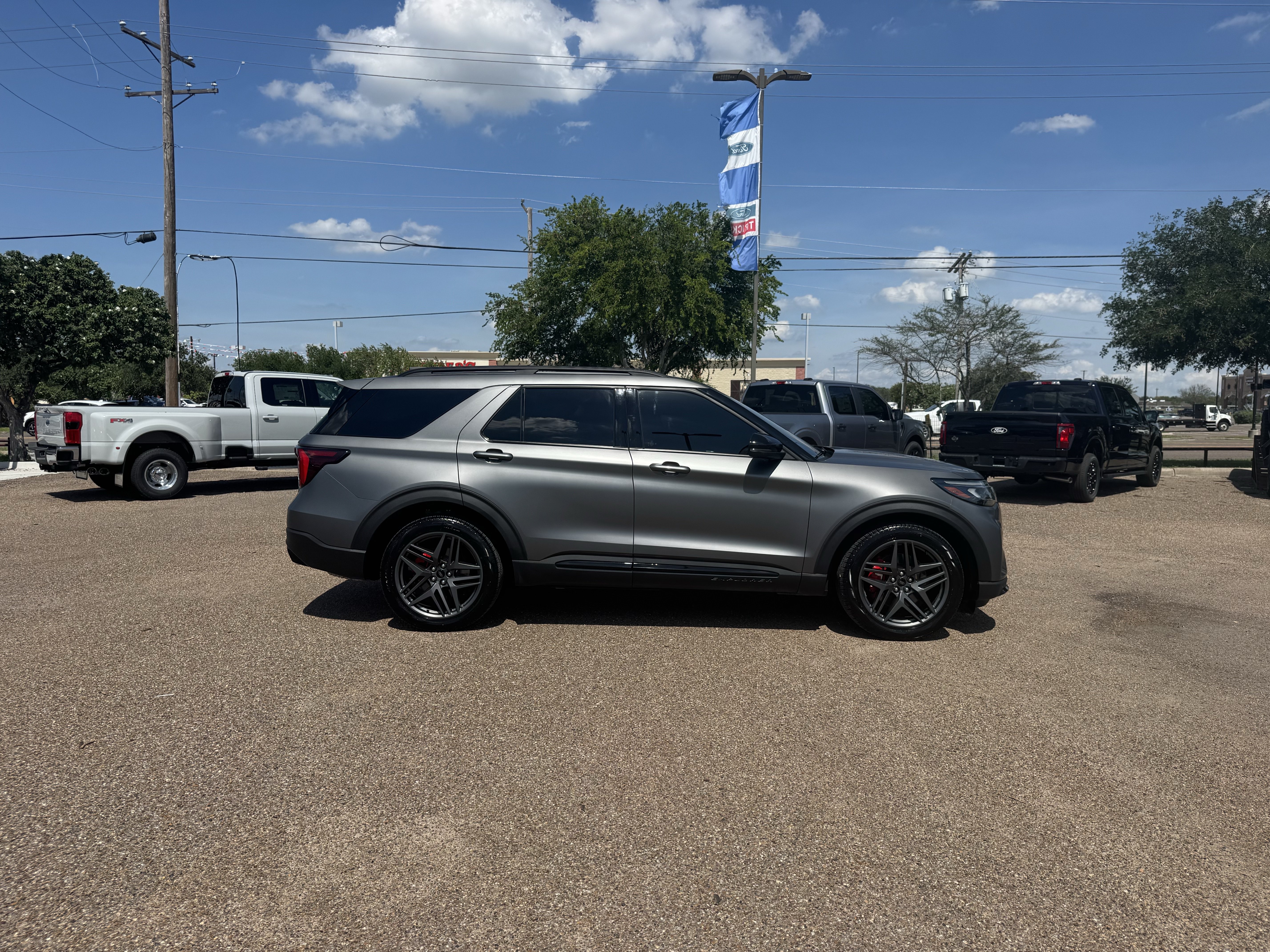 Certified 2025 Ford Explorer ST w/ Sun And Sound Package AWD/4WD image 4