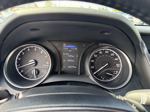 Used 2024 Toyota Camry SE image 32