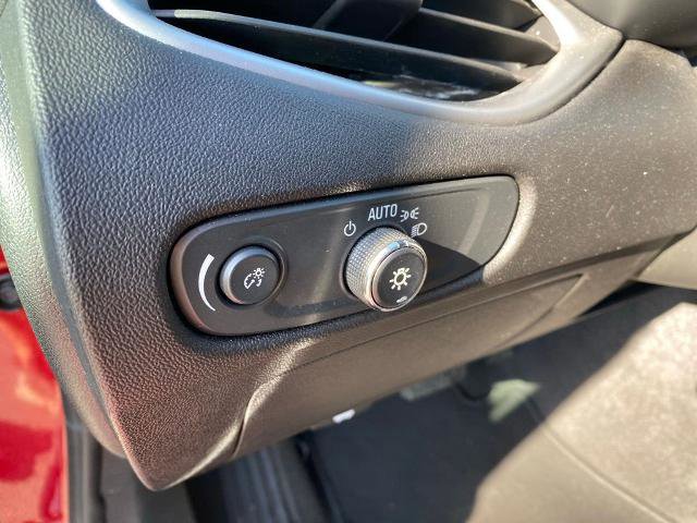 Used 2024 Chevrolet Malibu LT image 16