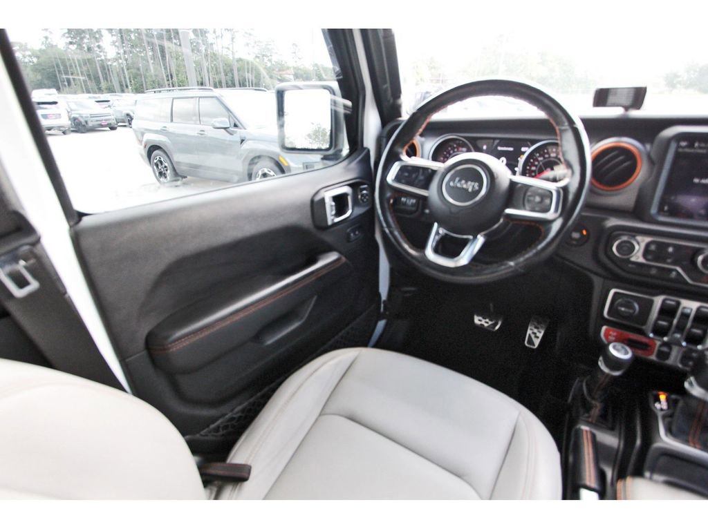 Used 2021 Jeep Gladiator Mojave AWD/4WD image 11