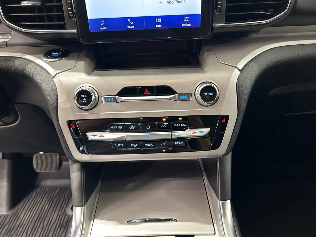 Certified 2024 Ford Explorer XLT w/ Equipment Group 202A AWD/4WD image 21