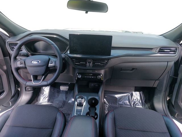 Certified 2023 Ford Escape ST-Line w/ Tech Pack #1 AWD/4WD image 9