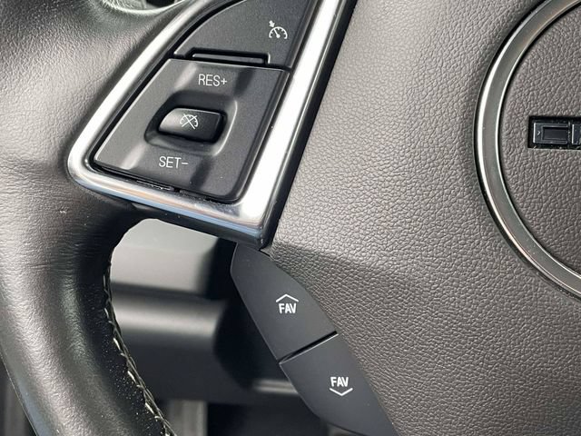 Used 2023 Chevrolet Camaro LT RWD image 10