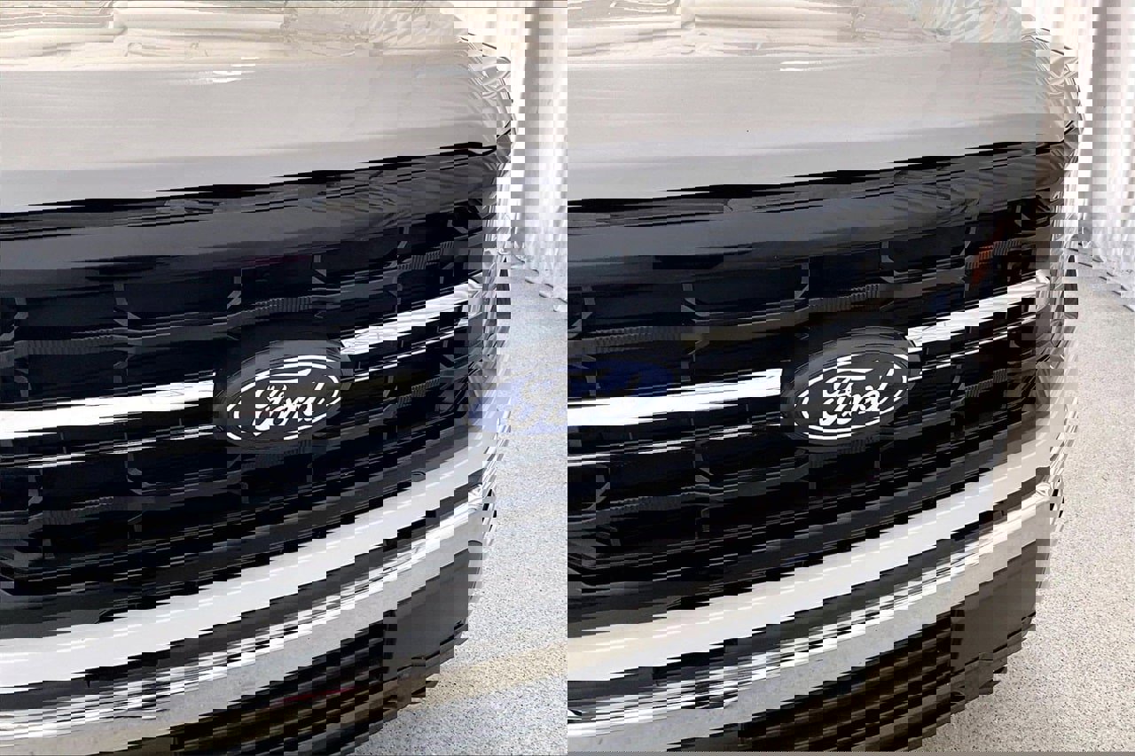 Certified 2025 Ford F150 XLT w/ Equipment Group 301A Standard image 30